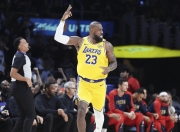 九游-赛后西甲传出新动向，洛杉矶湖人手感冰凉，高层表态：目标明确，资深球员宣示担当(今日湖人对阵国王西部大战一触即发)