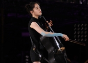 九游娱乐-包含莱万多夫斯基回归赛场，高光表现首场状态亮眼，IG观众沸腾！的词条