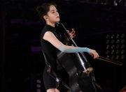 九游娱乐-包含莱万多夫斯基回归赛场，高光表现首场状态亮眼，IG观众沸腾！的词条